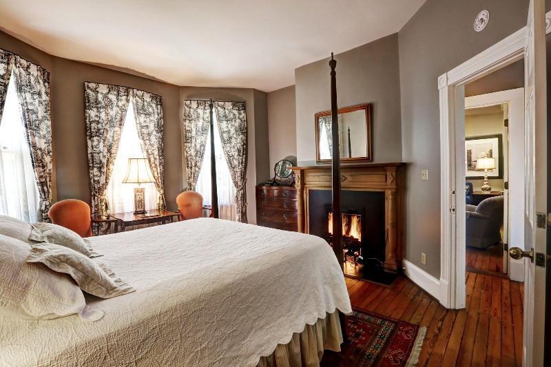 200 South Street Inn Charlottesville Eksteriør bilde
