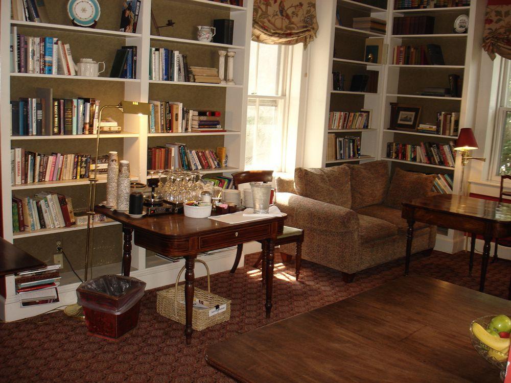 200 South Street Inn Charlottesville Eksteriør bilde