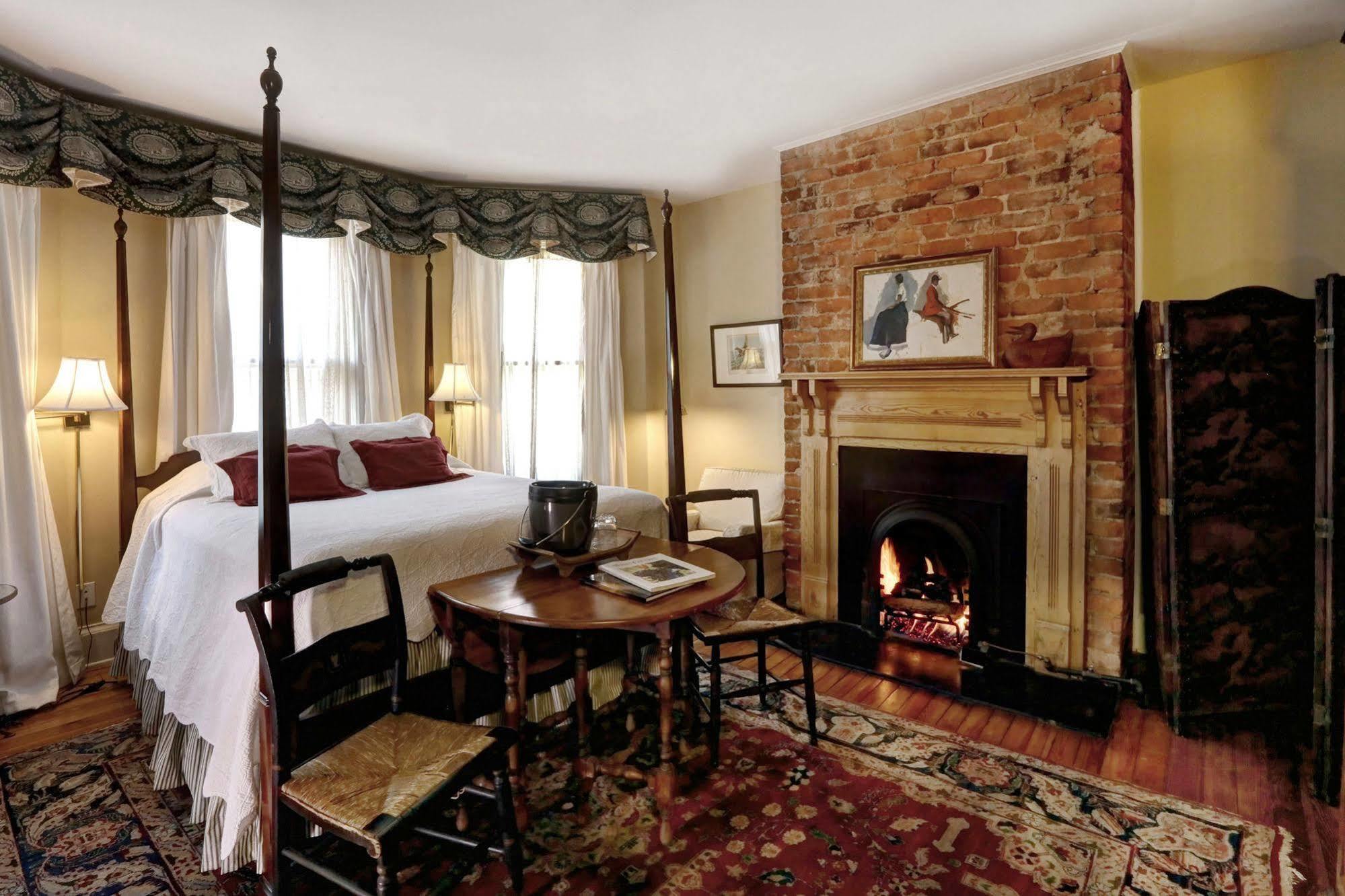 200 South Street Inn Charlottesville Eksteriør bilde