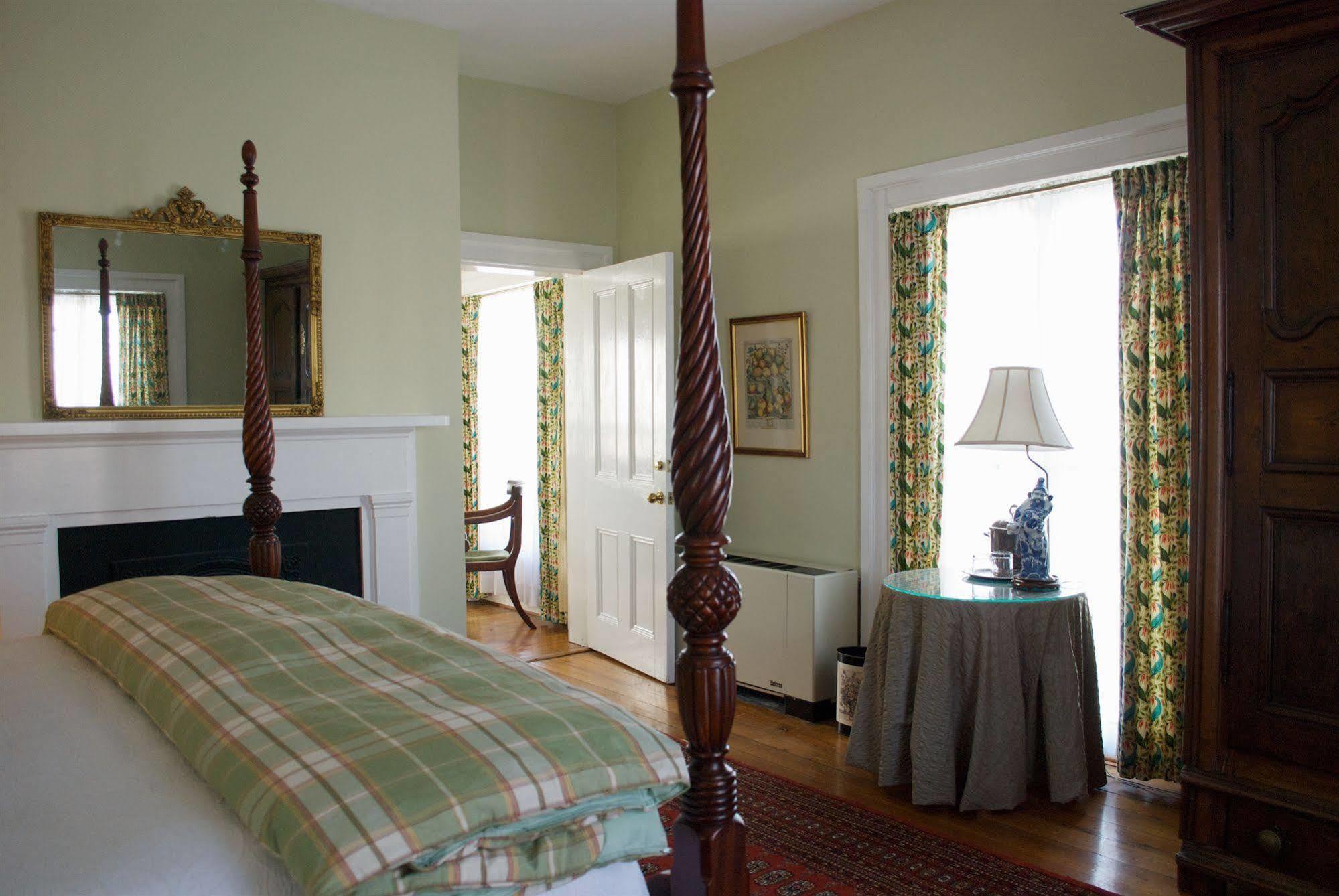 200 South Street Inn Charlottesville Eksteriør bilde