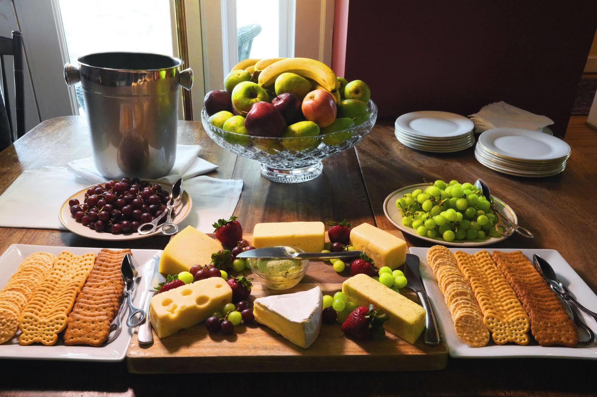 200 South Street Inn Charlottesville Eksteriør bilde