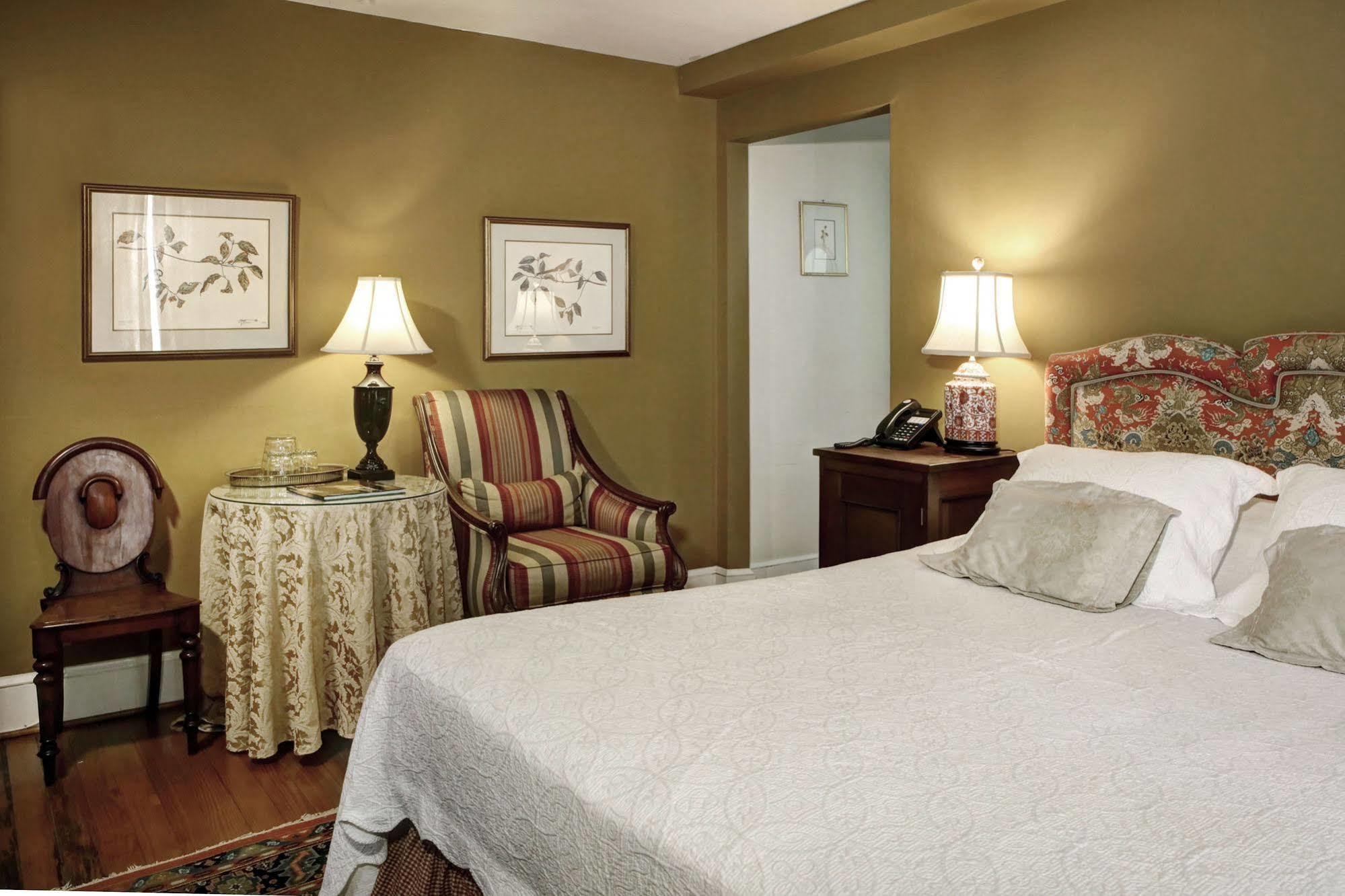 200 South Street Inn Charlottesville Eksteriør bilde